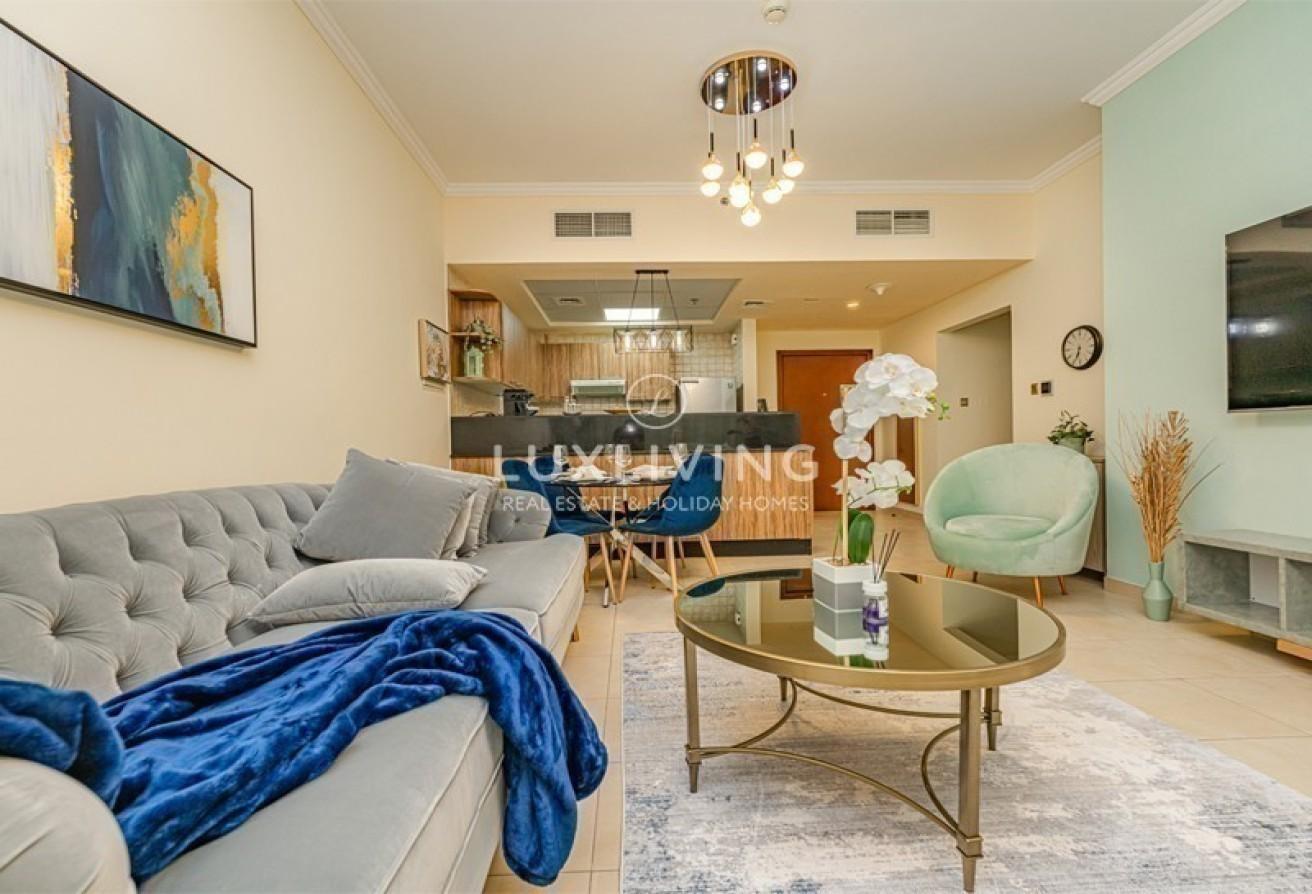 Exclusive | Unfurnished | Spacious | 1 Cheque photo 5