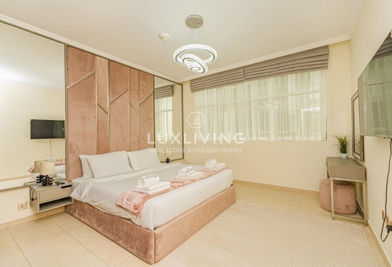 Exclusive | Unfurnished | Spacious | 1 Cheque photo 14