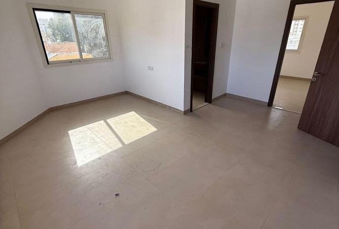 84084938 - صورة العقار 2