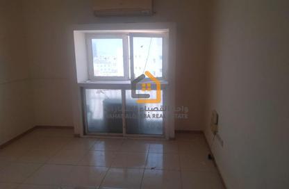Apartment - Studio - 1 Bathroom for rent in Al Qulaya'ah - Al Sharq - Sharjah
