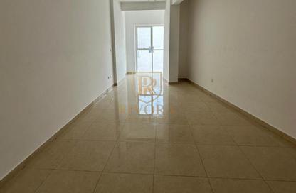 Apartment - Studio - 1 Bathroom for rent in Al Murar - Deira - Dubai Apartment - Studio - 1 Bathroom for rent in Al Murar - Deira - Dubai