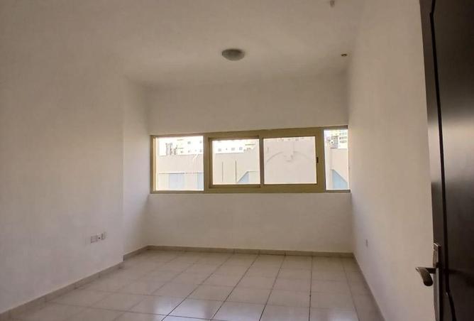87462197 - Property Image 3