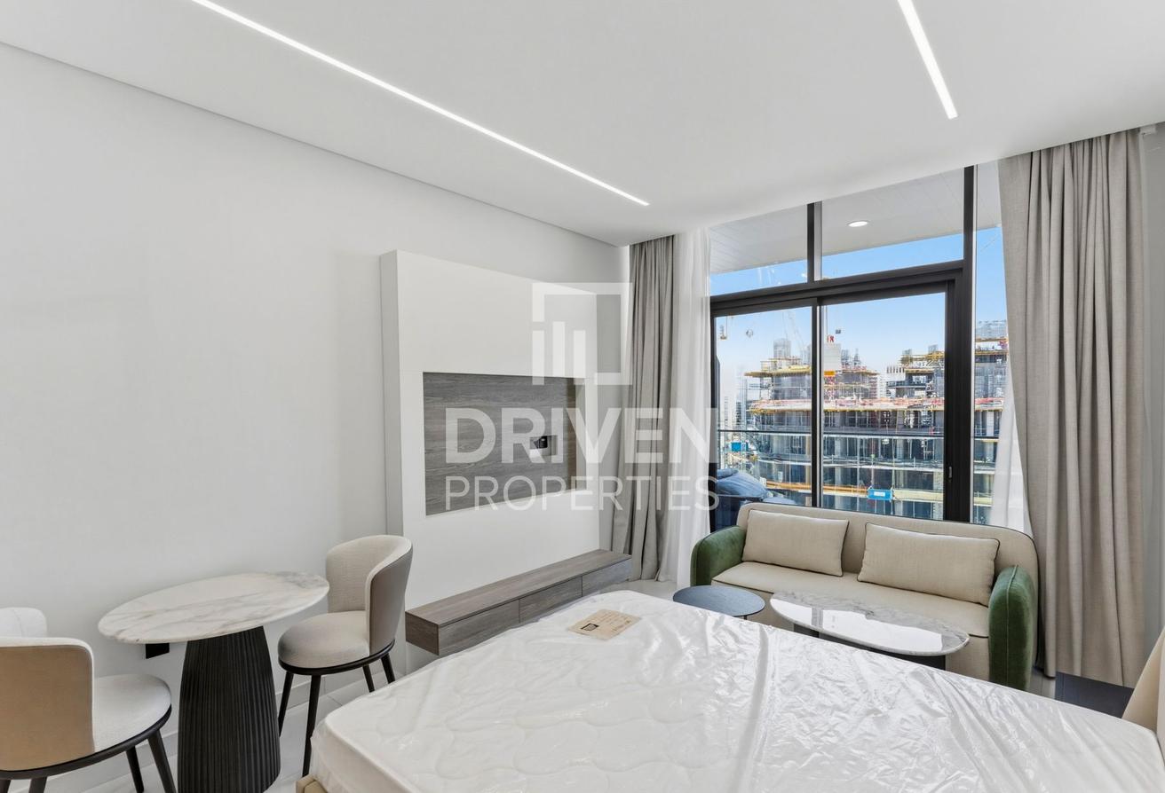Fully Furnished | Word Class Amenities | Spacious photo 5