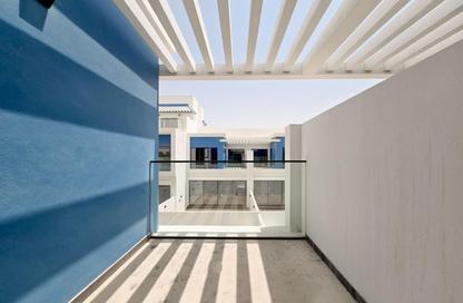 Townhouse - 5 - 5 for sale in Santorini - Damac Lagoons - Dubai Townhouse - 5 - 5 for sale in Santorini - Damac Lagoons - Dubai
