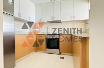 Apartment - 1 Bedroom - 2 Bathrooms for rent in Boulevard Crescent Tower 1 - BLVD Crescent - Downtown Dubai - Dubai