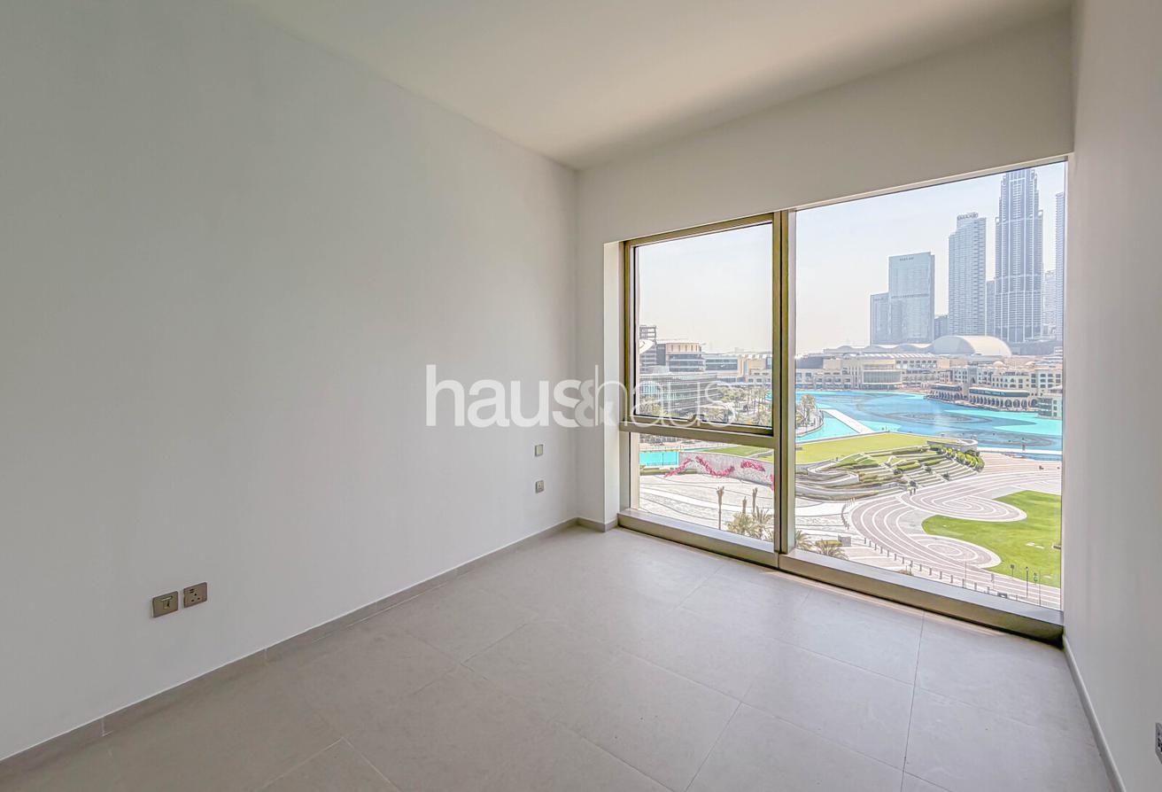 Iconic Burj Khalifa Views | Luxury Living | Modern photo 9