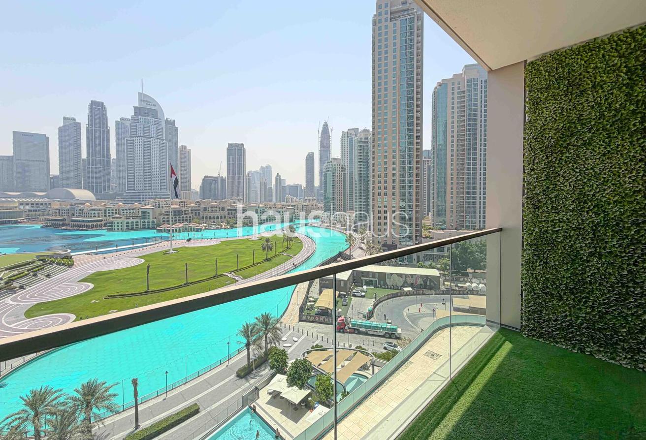 Iconic Burj Khalifa Views | Luxury Living | Modern photo 6