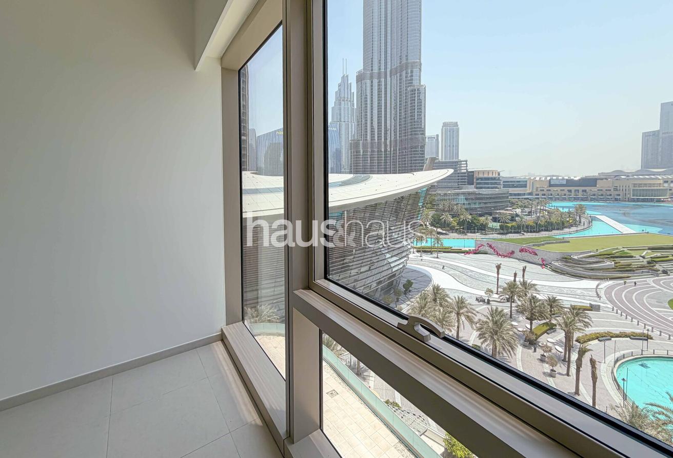 Iconic Burj Khalifa Views | Luxury Living | Modern photo 8