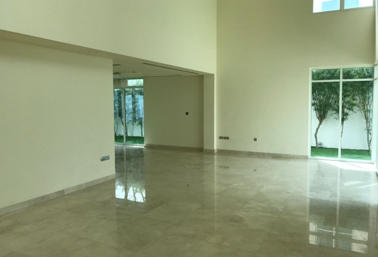 Private Pool | With Study and Maid room I Elevator