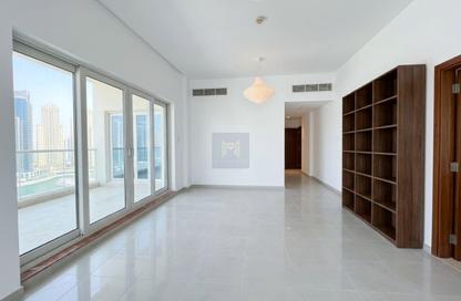 Apartment - 1 - 2 for rent in Cascades Tower - Dubai Marina - Dubai