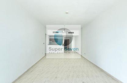 Apartment - 1 - 1 for rent in Skycourts Tower E - Skycourts Towers - Dubai Land Residence Complex - Dubai