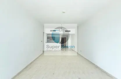 شقة - غرفة نوم - 1 حمام للايجار في سكاي كورتس تاور E - أبراج سكاي كورتس - مجمع دبي ريزيدنس - دبي