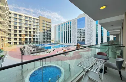 شقة - غرفة نوم - 2 حمامات للبيع في لايا هايتس - ستوديو سيتي - دبي