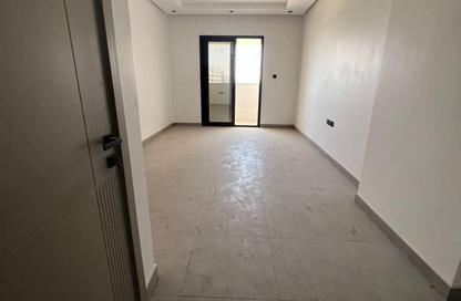 Apartment - 1 Bedroom - 2 Bathrooms for rent in AlFalah - Muwaileh Commercial - Sharjah