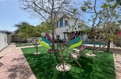 Villa - 5 Bedrooms - 5 Bathrooms for rent in Umm Suqeim 2 Villas - Umm Suqeim 2 - Umm Suqeim - Dubai