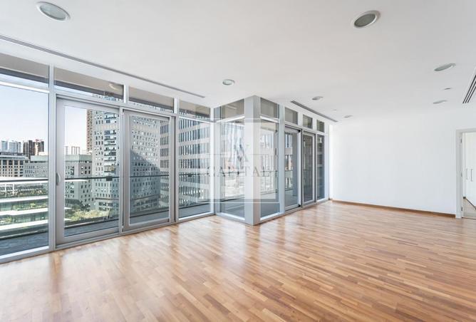 97369010 - Property Main Image