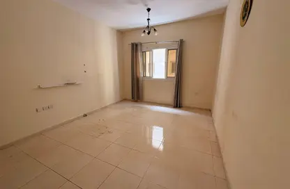 Apartment - 1 Bedroom - 2 Bathrooms for rent in Muweileh Community - Muwaileh Commercial - Sharjah