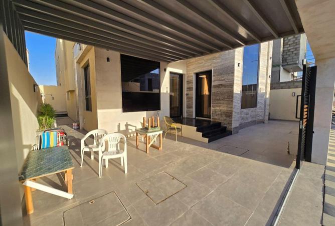 84063565 - Property Image 2