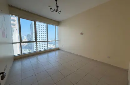 Apartment - 3 Bedrooms - 4 Bathrooms for rent in New Al Taawun Road - Al Taawun - Sharjah