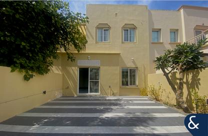 Villa - 2 Bedrooms - 3 Bathrooms for rent in Springs 15 - The Springs - Dubai