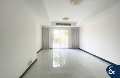 Villa - 2 Bedrooms - 3 Bathrooms for rent in Springs 15 - The Springs - Dubai