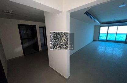 Apartment - 2 - 3 for rent in Corniche Tower - Ajman Corniche Road - Ajman
