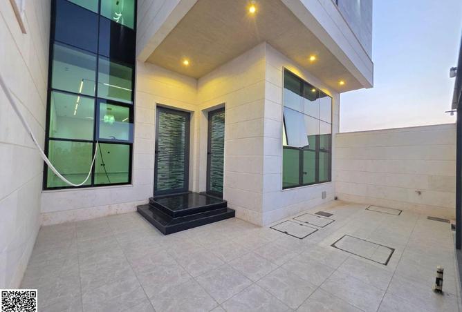 93569573 - Property Image 3