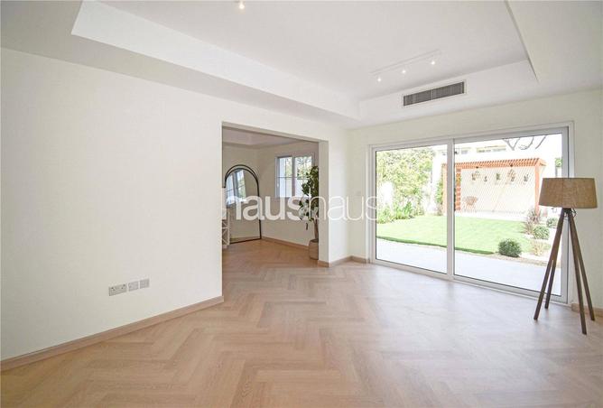 69507148 - Property Main Image