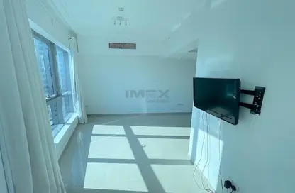 Apartment - Studio - 1 Bathroom for rent in Bay Central West - Bay Central - Dubai Marina - Dubai