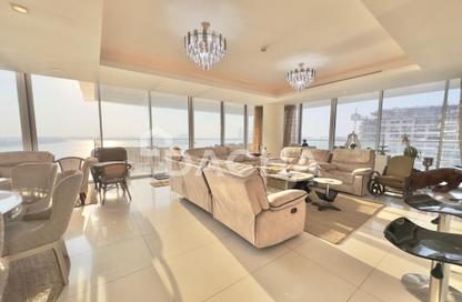 Apartment - 3 Bedrooms - 5 Bathrooms for rent in Serenia Residences West - Serenia Residences The Palm - The Crescent - Palm Jumeirah - Dubai
