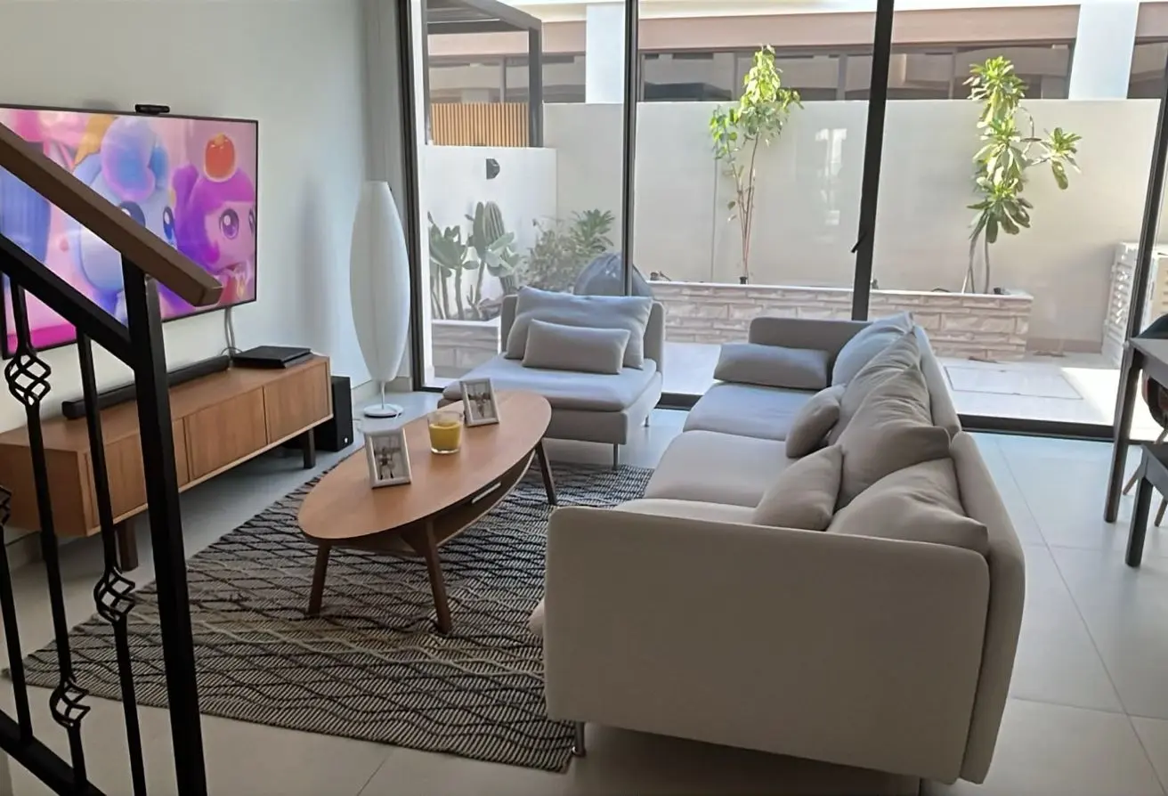 165500442 - Property Main Image