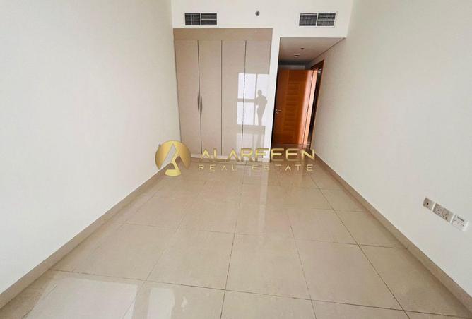 53988105 - Property Main Image