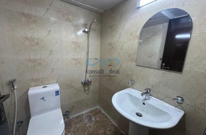 Apartment - Studio - 1 Bathroom for rent in Mohamed Bin Zayed Centre - Mohamed Bin Zayed City - Abu Dhabi Apartment - Studio - 1 Bathroom for rent in Mohamed Bin Zayed Centre - Mohamed Bin Zayed City - Abu Dhabi