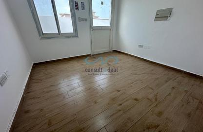 Apartment - Studio - 1 Bathroom for rent in Mohamed Bin Zayed Centre - Mohamed Bin Zayed City - Abu Dhabi