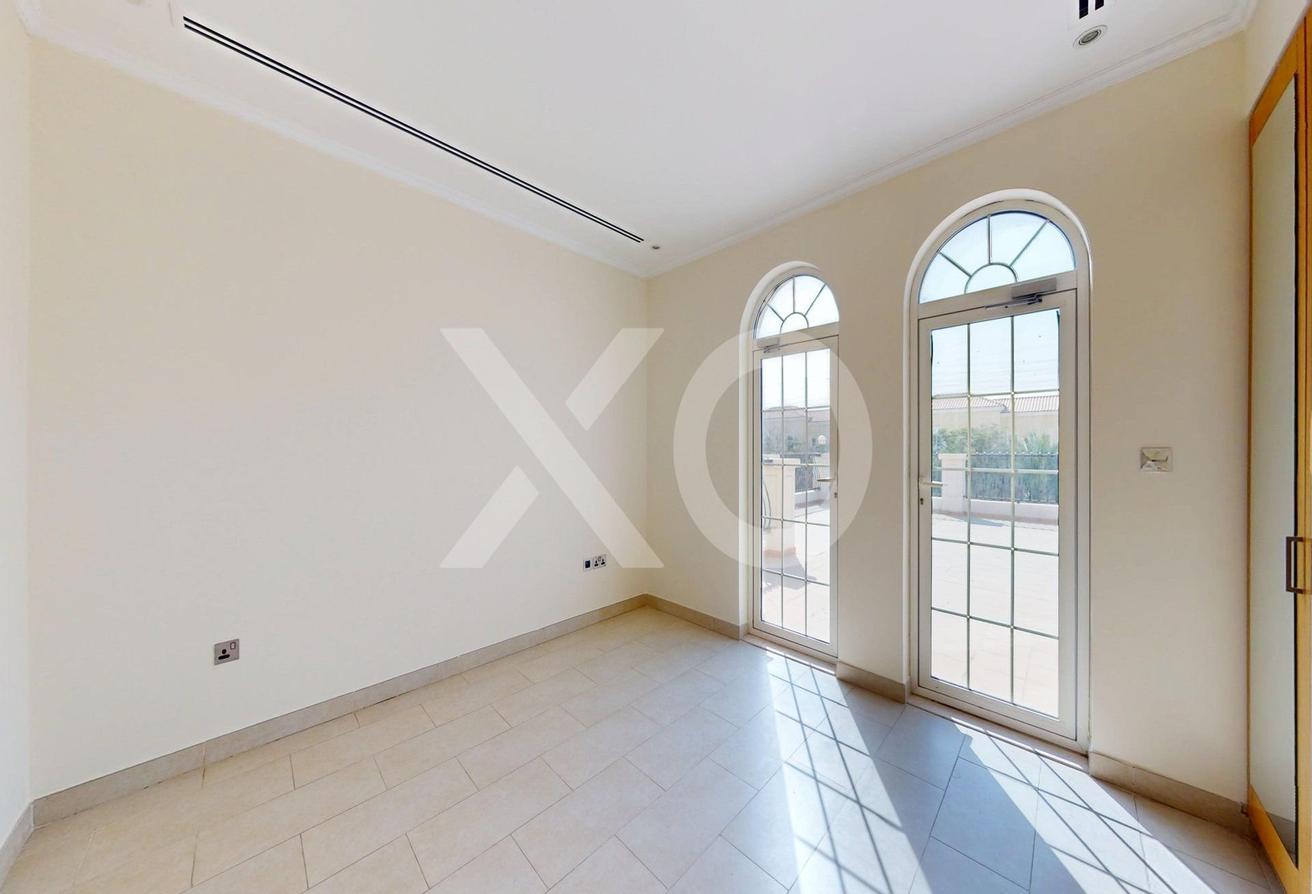 Great Condition | Brand New Pool | Private photo 16