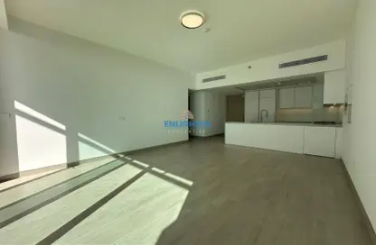 شقة - 2 غرف نوم - 4 حمامات للايجار في لوما بارك فيوز - منطقة 14 - قرية جميرا الدائرية - دبي