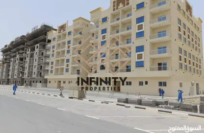 شقة - غرفة نوم - 2 حمامات للبيع في قرية الاميرة - الياسمين - عجمان