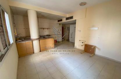 Apartment - Studio - 1 Bathroom for rent in Al Mujarrah - Al Sharq - Sharjah Apartment - Studio - 1 Bathroom for rent in Al Mujarrah - Al Sharq - Sharjah