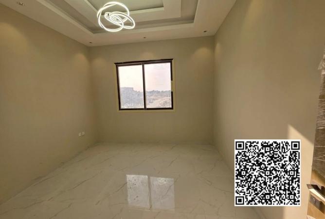 91802655 - Property Image 3