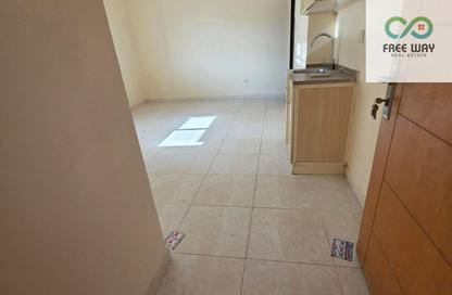 Apartment - Studio - 1 for rent in Al Rawda 1 - Al Rawda - Ajman Apartment - Studio - 1 for rent in Al Rawda 1 - Al Rawda - Ajman