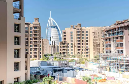 Apartment - 3 Bedrooms - 4 Bathrooms for sale in Al Jazi - Madinat Jumeirah Living - Umm Suqeim - Dubai