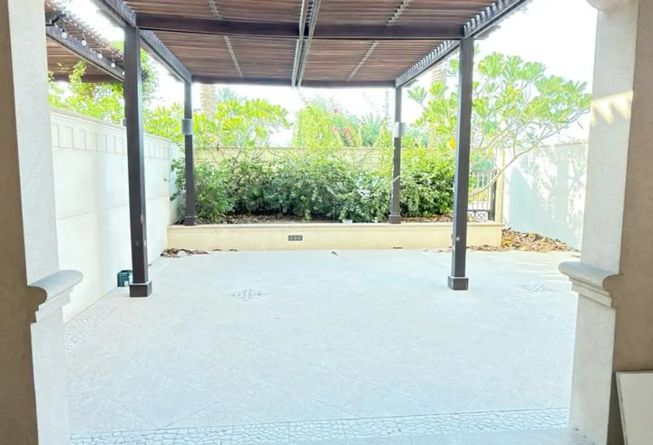 155512323 - Property Main Image