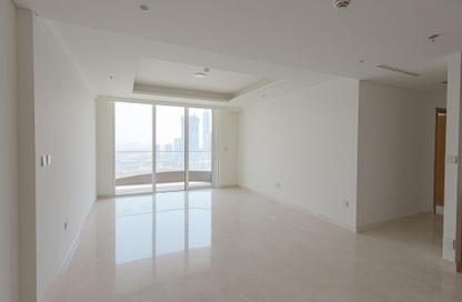 Apartment - 2 Bedrooms - 2 Bathrooms for rent in Palace Beach Residence Tower 2 - Palace Beach Residence - Emaar Beachfront - Dubai Harbour - Dubai