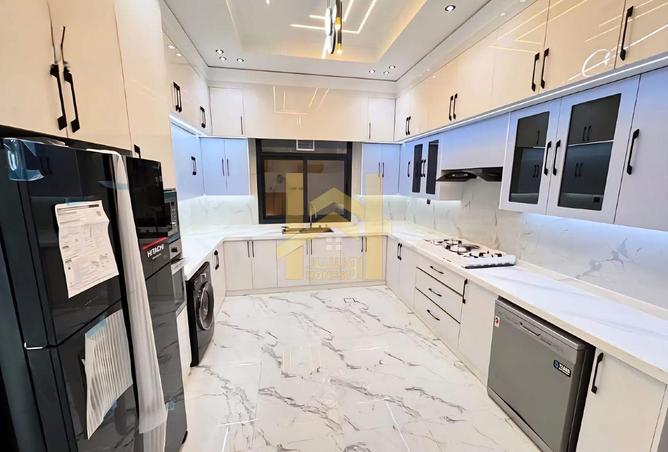 134653111 - Property Image 3