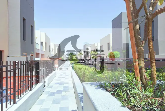 83660087 - Property Image 2