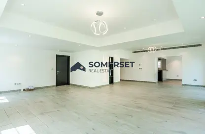 فيلا - 5 غرف نوم - 6 حمامات للايجار في 7E حي - مثلث قرية جميرا - دبي