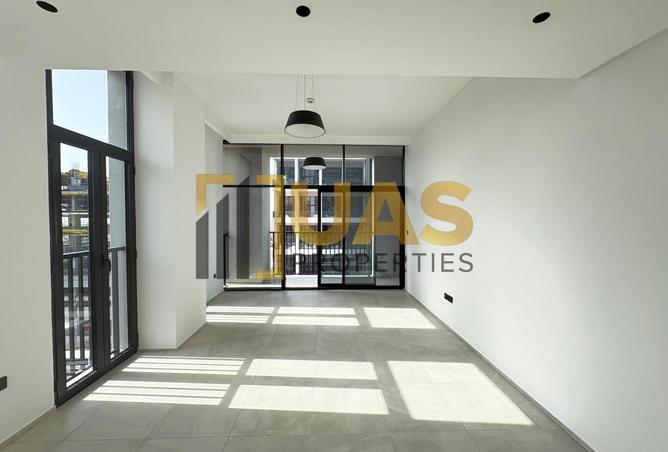 114608437 - Property Main Image