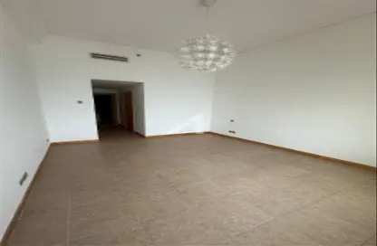 Apartment - 1 Bedroom - 2 Bathrooms for rent in Al Hatimi - Shoreline Apartments - Palm Jumeirah - Dubai