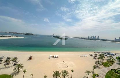 Apartment - 1 Bedroom - 2 Bathrooms for rent in Al Hatimi - Shoreline Apartments - Palm Jumeirah - Dubai