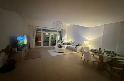 شقة - غرفة نوم - 2 حمامات للايجار في الحاتمي - مساكن شور لاين - نخلة جميرا - دبي